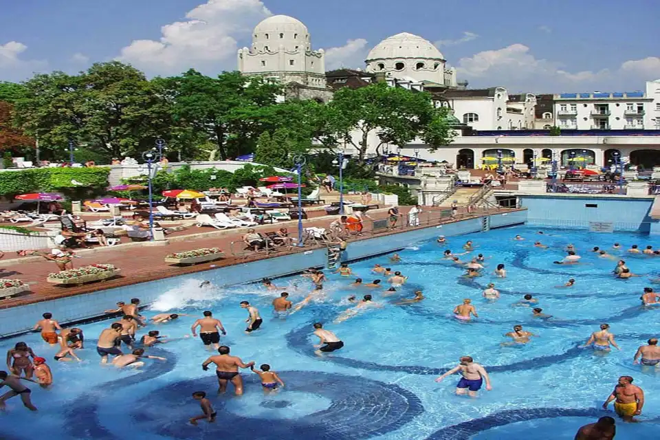 5_Gellért Thermal Bath
