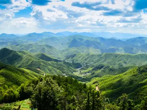Gushan (Drum Mountain) Scenic Area