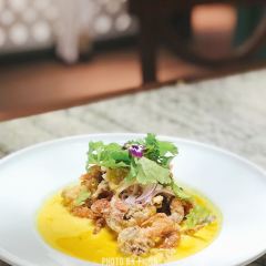 Queen·Cheuk Yuet User Photo