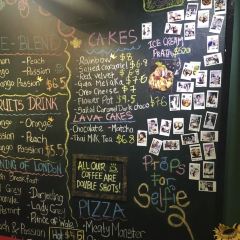 Crocodile Rock Pizza & Grill Restaurant User Photo