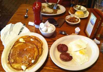 Cracker Barrel Old Country Store