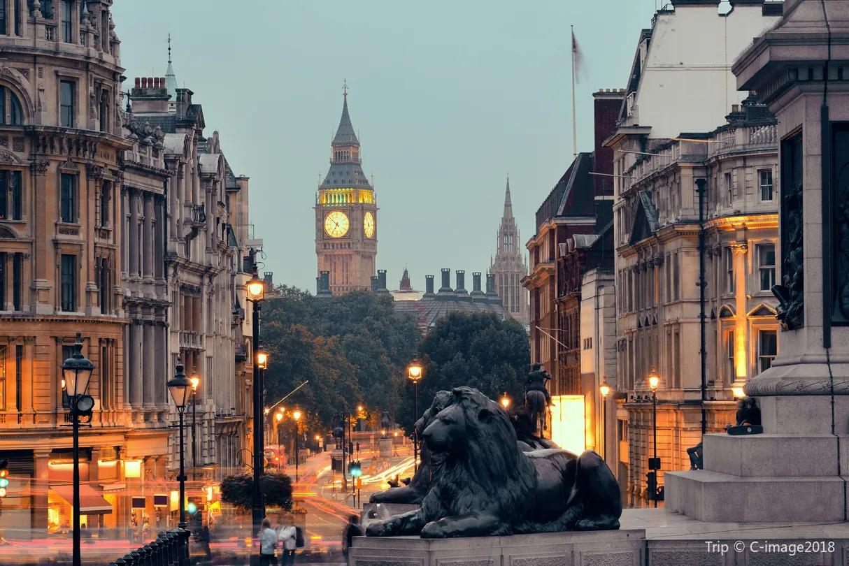 5_Trafalgar Square