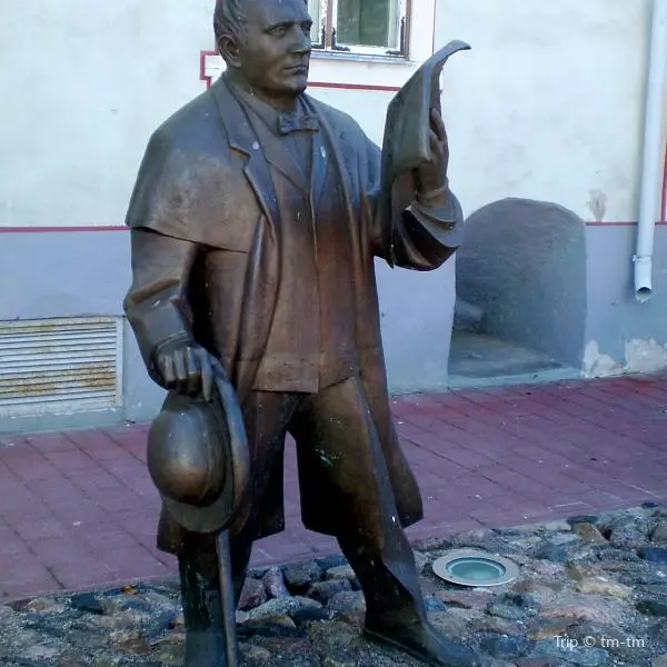 Sculpture of Johann Voldemar Jannsen