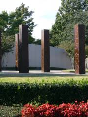 Umlauf Sculpture Garden & Museum