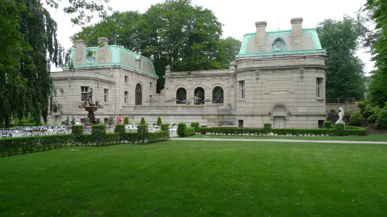 Elms Mansion