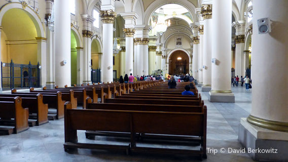 Catedral Metropolitana Maria Reina