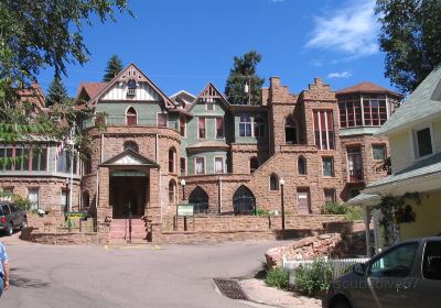 Miramont Castle Museum