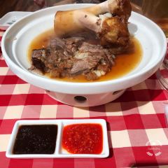 Xibeiyoumiancun (baiweinian) User Photo