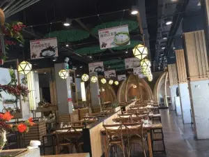 江小渔鲜鱼火锅(湖南店)