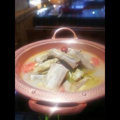 阿大妈腊排骨火锅(木府店) User Photo