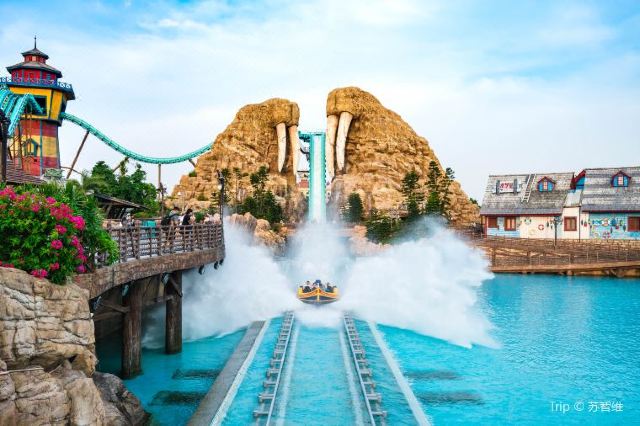 Visit the Best Ocean Theme Park in Zhuhai: Chimelong Ocean Kingdom