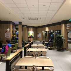 Dicos (ejinaqi) User Photo