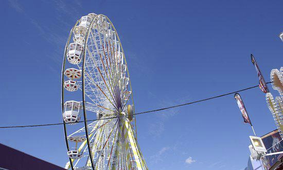 Fun Pizza Courbevoie Pizza Italienne Halal Livraison De Repas Just Eat