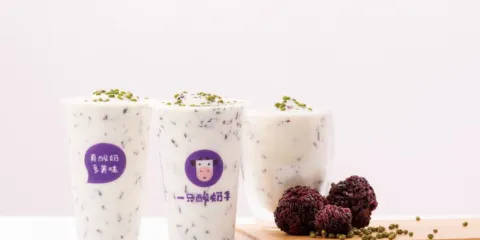 一隻優酪乳牛(墊江西歐店)