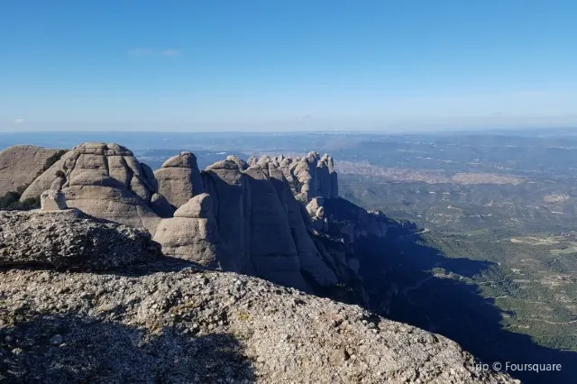 A Best Travel Guide to Montserrat