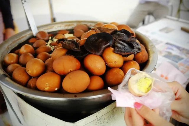 A Practical Strategy for Visiting Sun Moon Lake