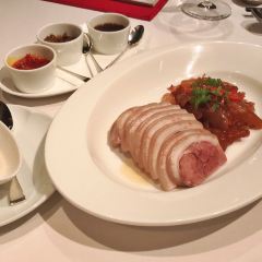 LUNG KING HEEN User Photo