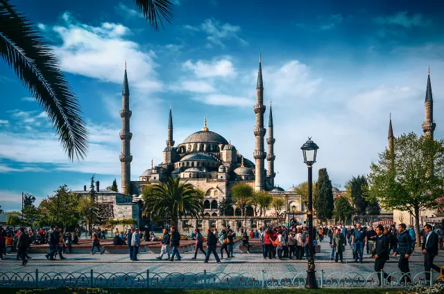 Iconic Blue in Istanbul: Sultan Ahmed Mosque You Cannot Miss