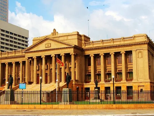 Tour Buildings in Sri Lanka