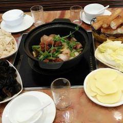 重庆鸡公煲纸上烤鱼(望河路店) 여행 사진