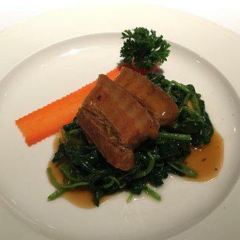 SUN TUNG LOK CHINESE CUISINE User Photo