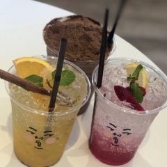 Cheevit Cheeva張用戶圖片