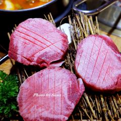 Ming Dong Wang Fei Jia·Tan Huo He Niu Kao Rou(Ri Yue Guang Zhong Xin Guang Chang Dian) User Photo