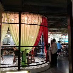 芳华怀旧餐厅(财富广场店) User Photo