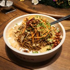 龙湖东院农庄(乡间小路店) User Photo