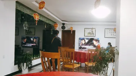 歙县坡山人家玉丽农家乐 in เสอเซียน