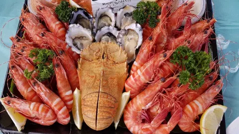 Morgans Seafood Market & Takeaway, Scarborough in เรดคลิฟ