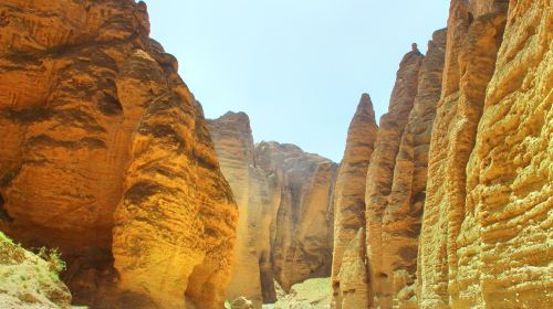 Jingtai Yellow River Stone Park