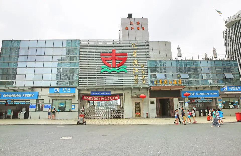 3_Huangpu River Cruise(Dongchang Road Pier)