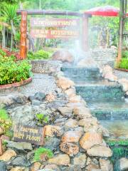 Mae Kachan Hot Spring