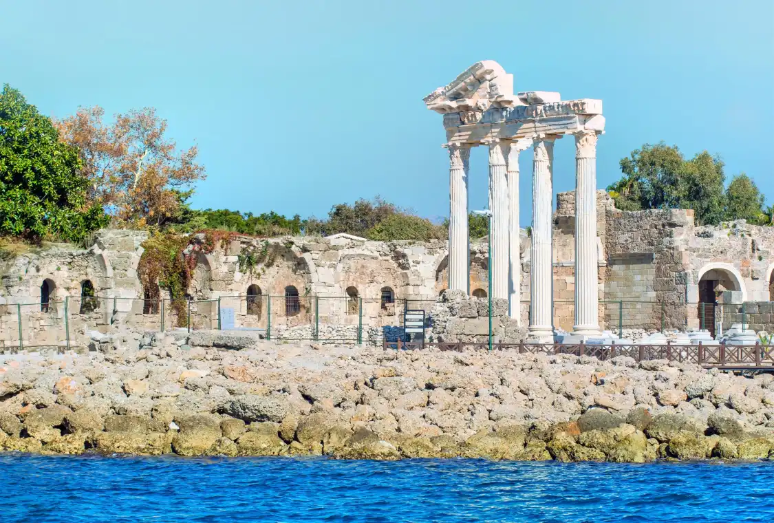 Hotel dekat Athena's Temple
