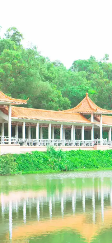 Hotels near Eighteen Arhats Mountain Forest Park