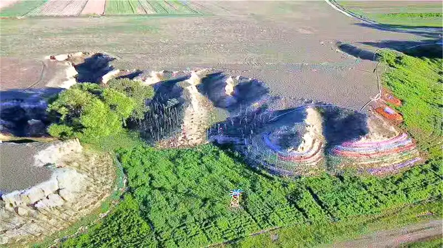 Hotels near Huahai Valley of Love