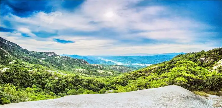 Hotels in Jixi County