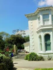 Penlee House Gallery & Museum