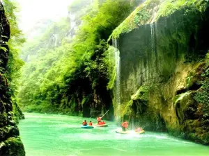 Nanjiangda Canyon Drifting