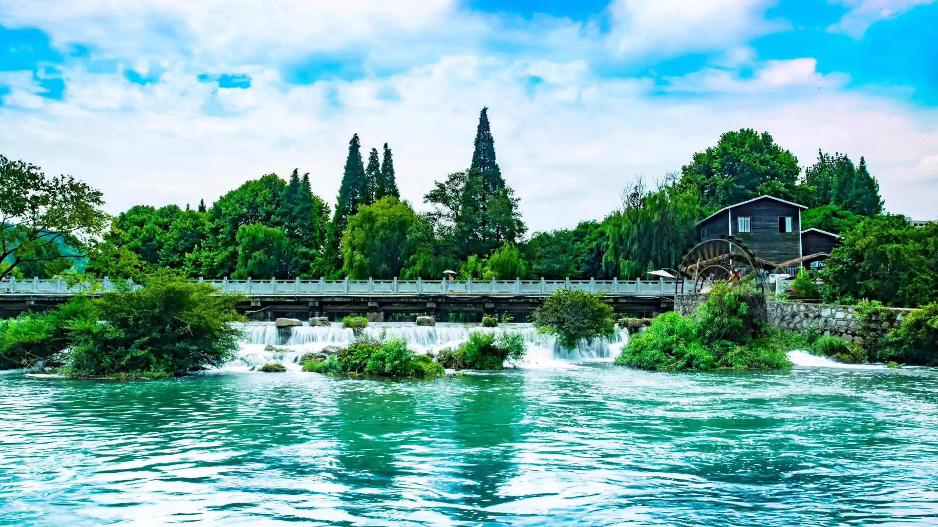 Hotels near Huaxi Park