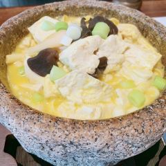 He's House User Photo