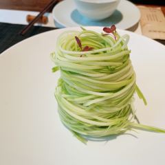 He's House User Photo