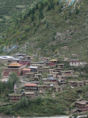 Dadeng Temple