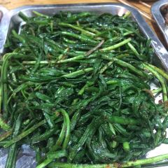河边烧烤 User Photo