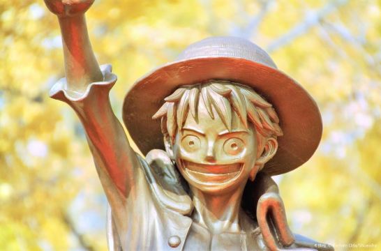 Monkey D. Luffy statue