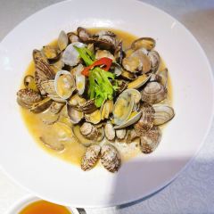 Tie Ge Bi ( Yue Hu Sheng Yuan ) User Photo