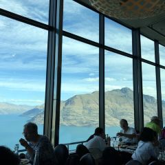 Stratosfare Restaurant & Bar 여행 사진