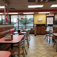 Hardee's User Photo