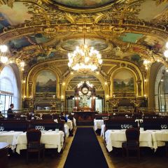Le Train Bleu User Photo